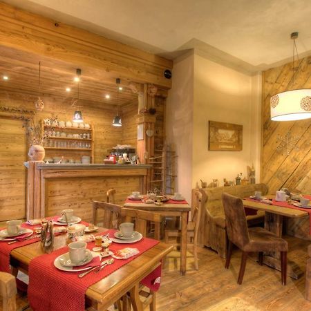 B&B Residence Checrouit Courmayeur Exterior foto