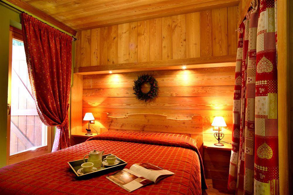 B&B Residence Checrouit Courmayeur Exterior foto
